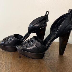 Frye Samara Twisted Black Heels